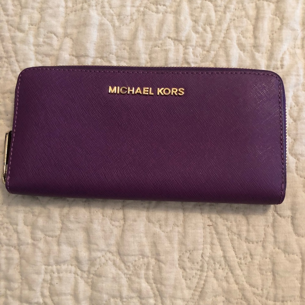 Michael Kors wallet